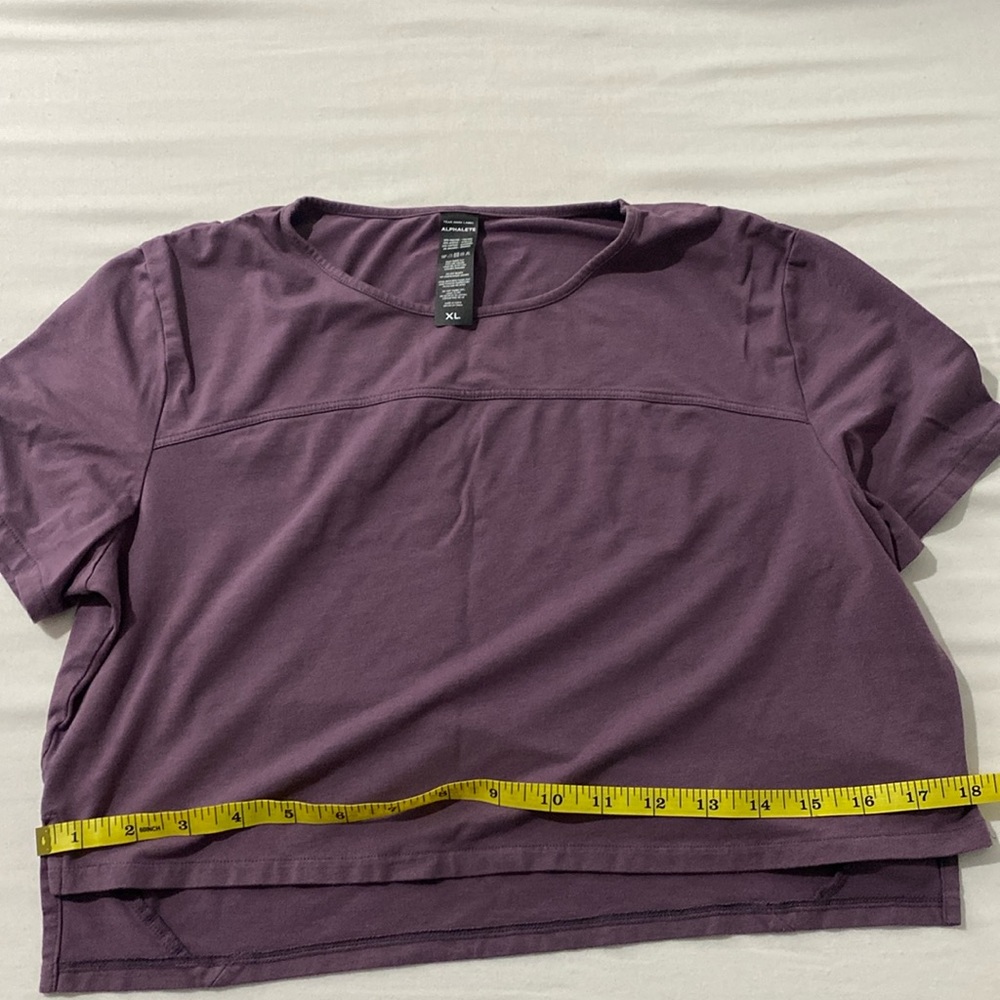 Alphalete Premium Crop Top Size XL